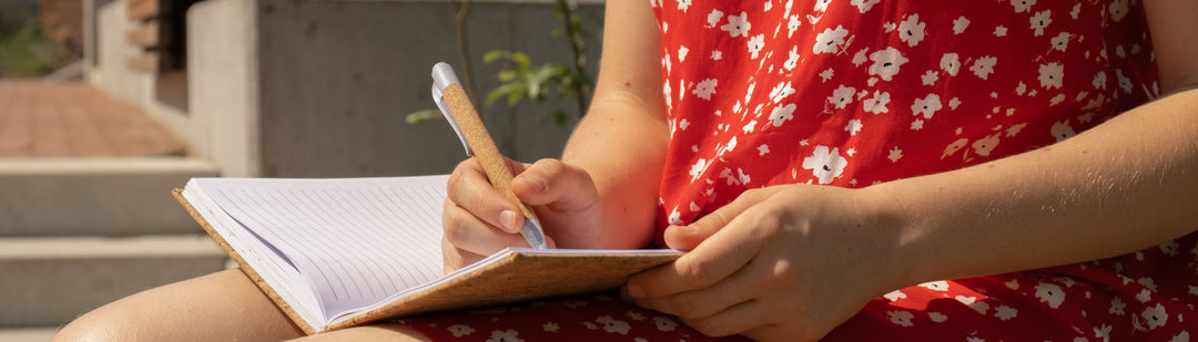 Gratitude Journaling Banner