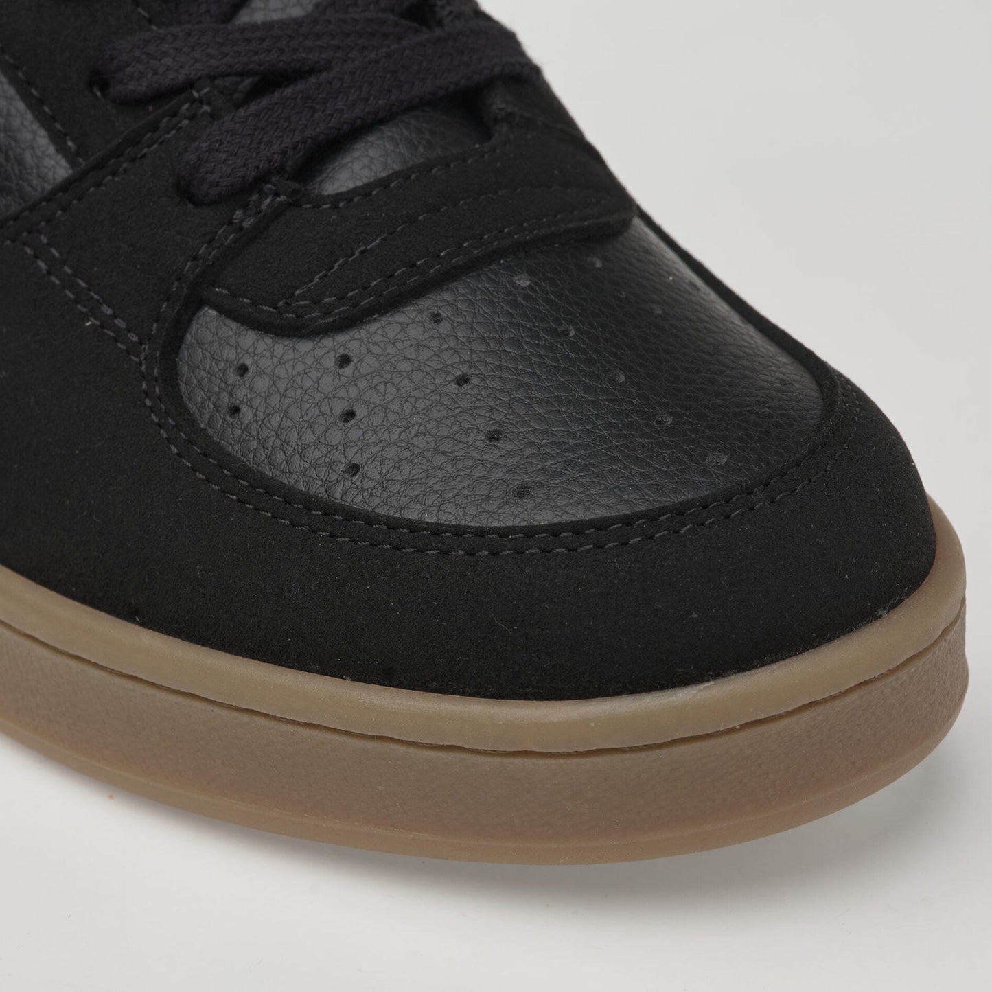 Eden V3 Sustainable Sneaker, Black