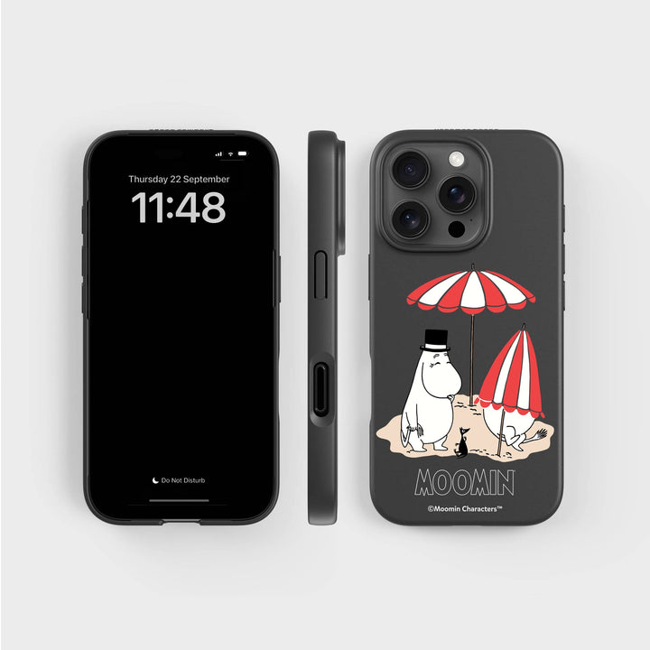 iPhone 16 Pro Max At The Beach - Moomin | Plant-based phone case - PLNTPRTCT™