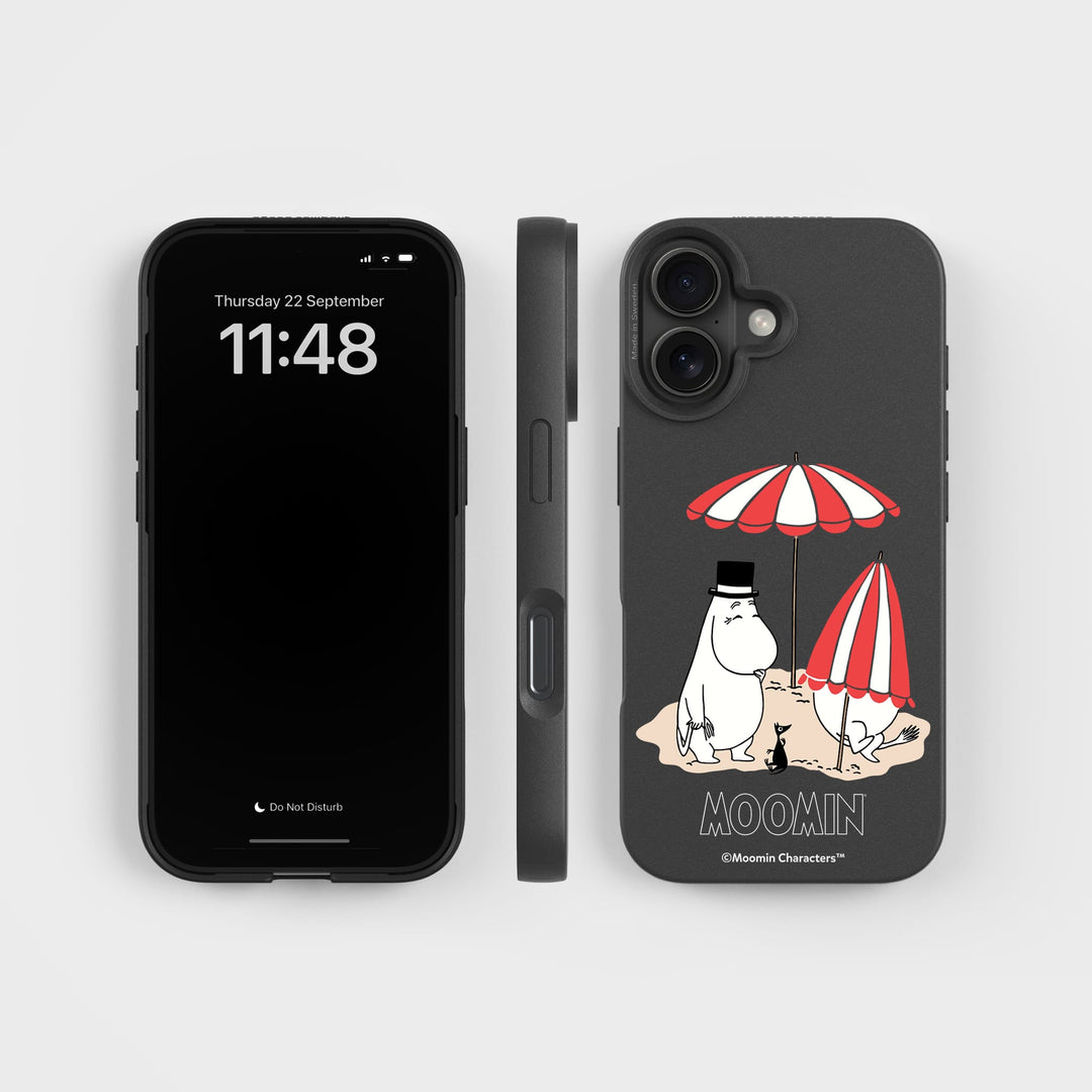 iPhone 17 At The Beach - Moomin | Plant-based phone case - PLNTPRTCT™