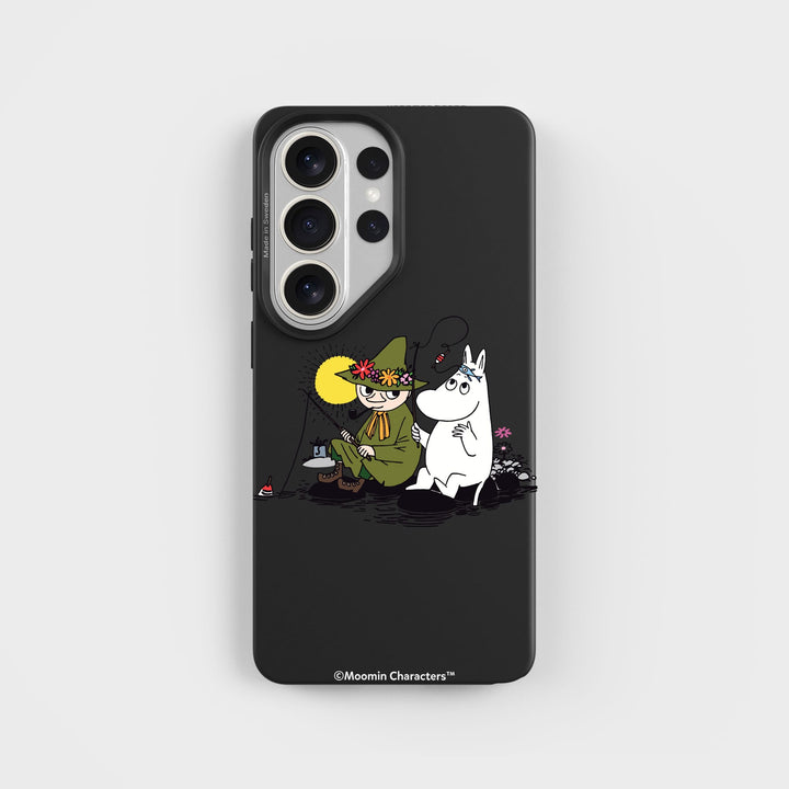 Samsung S26 Ultra Snufkin Angeln - Mumin | Pflanzenbasierte Handyhülle - PLNTPRTCT™