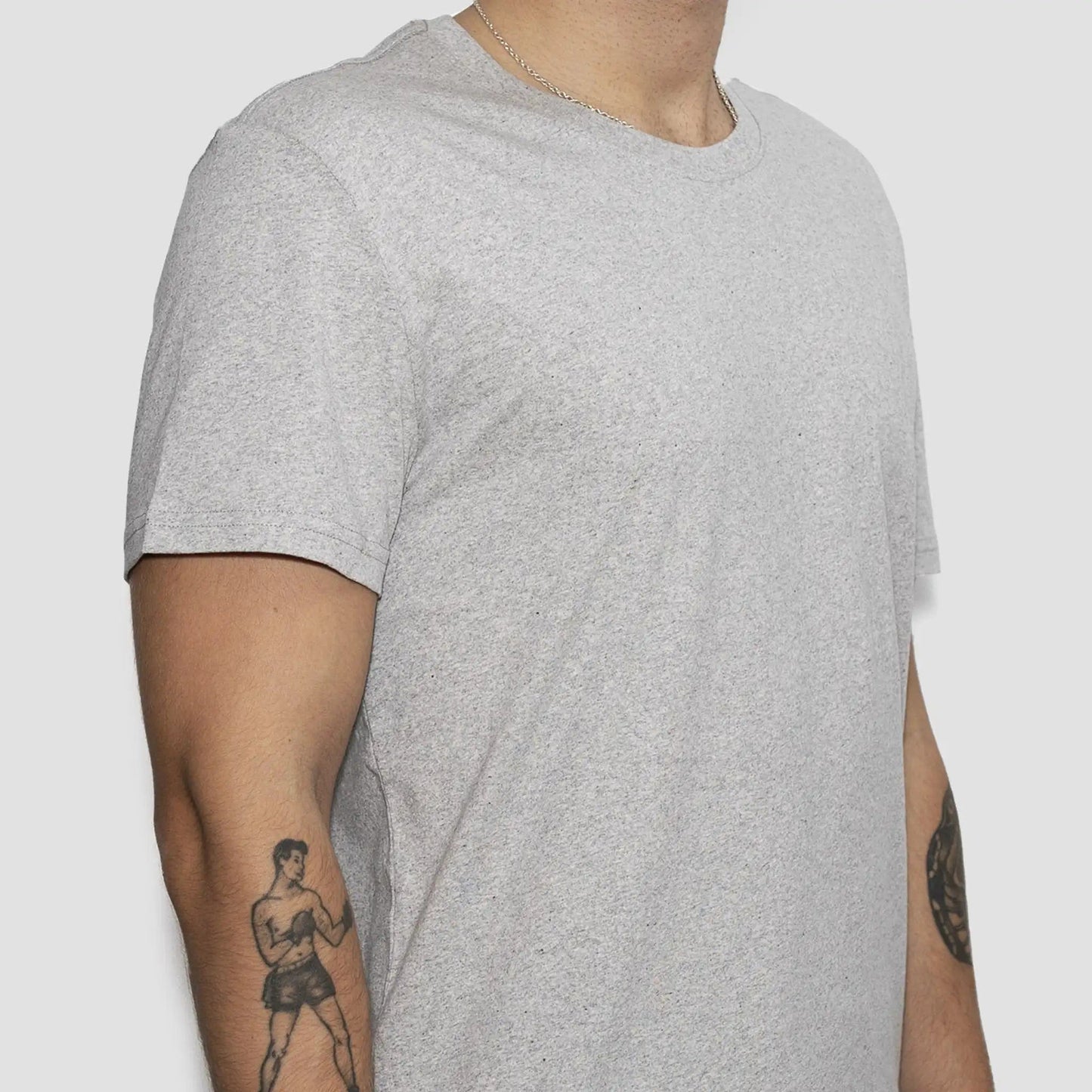 T-shirt i återvunnen bomull för män, gråmelerad