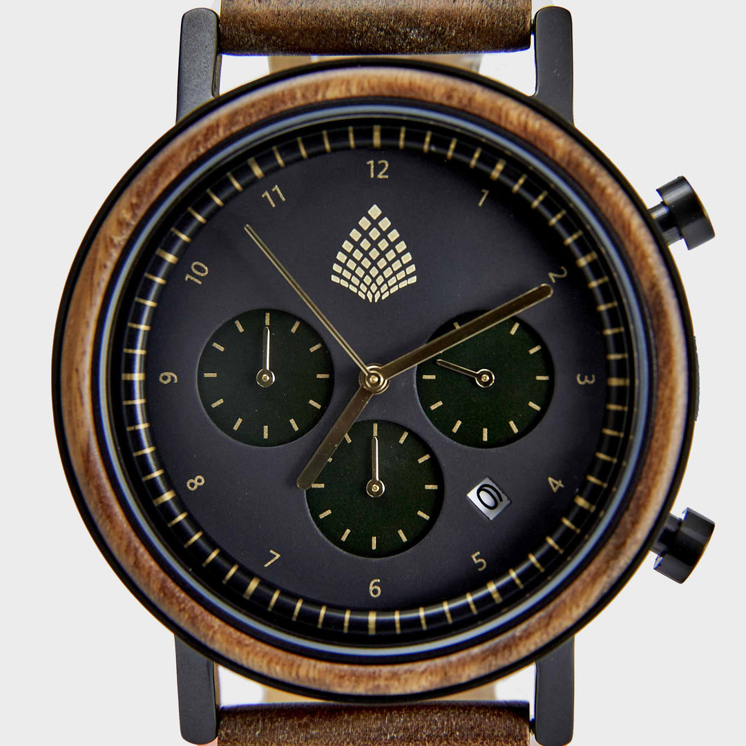 Handmade Wooden Timepiece For Men: The Cedar